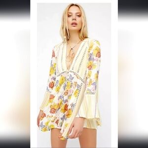 Rare Free People Lovestoned Lace Buttondown Printed Crochet Bell Sleeve Tunic XS